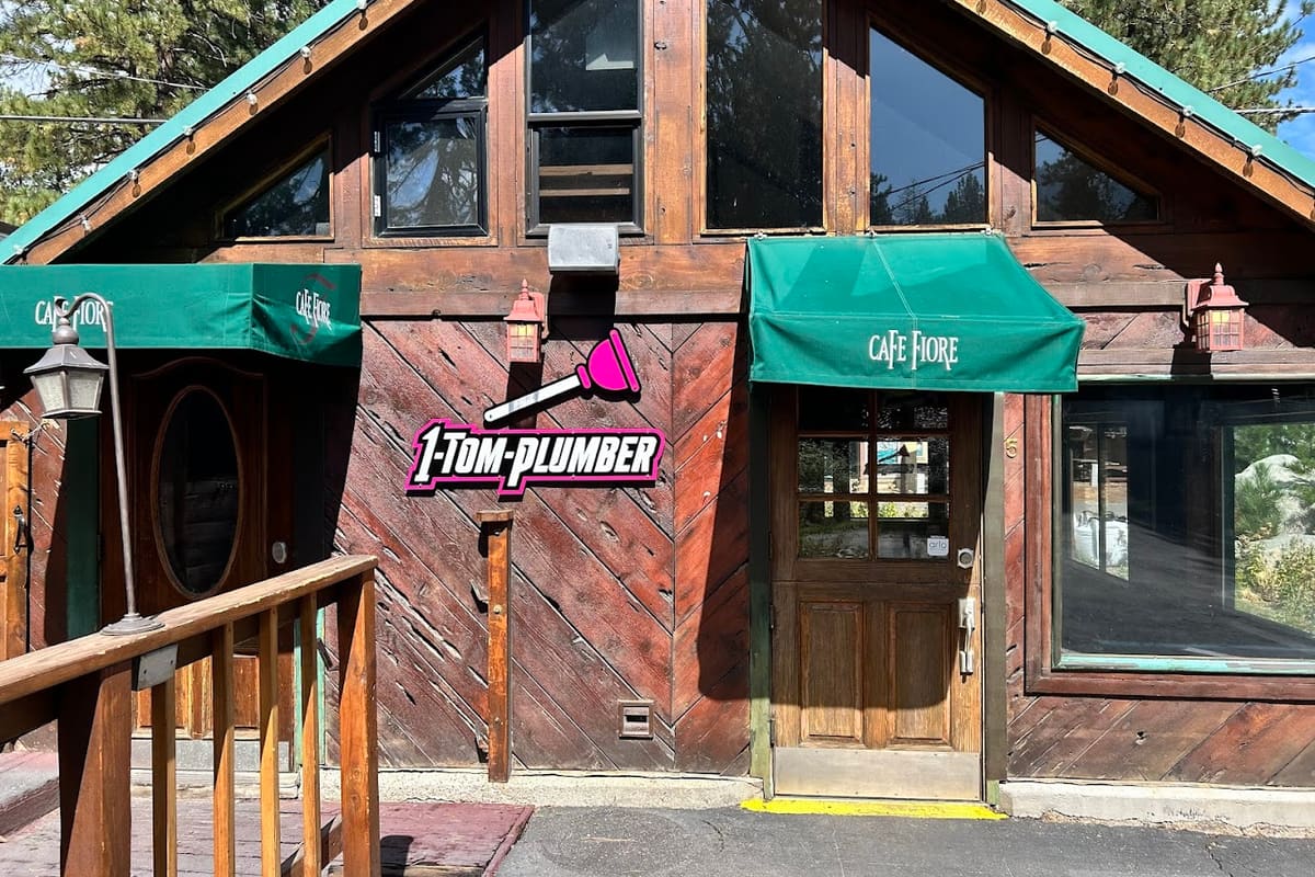 1-Tom-Plumber