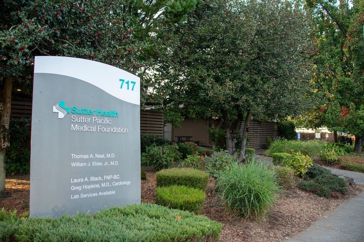 717 Center Street Care Center