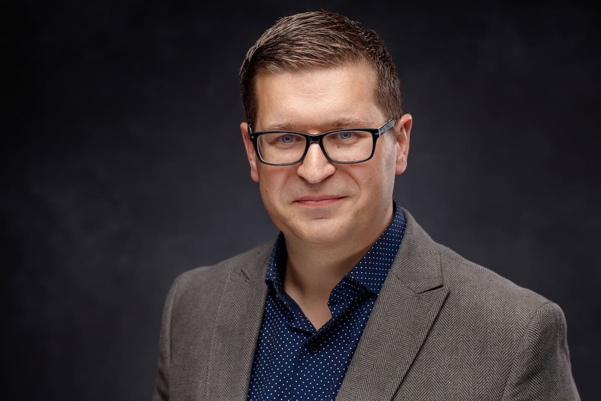 Andrey Perepelitsa Realtor HomeSmart iCare Realty