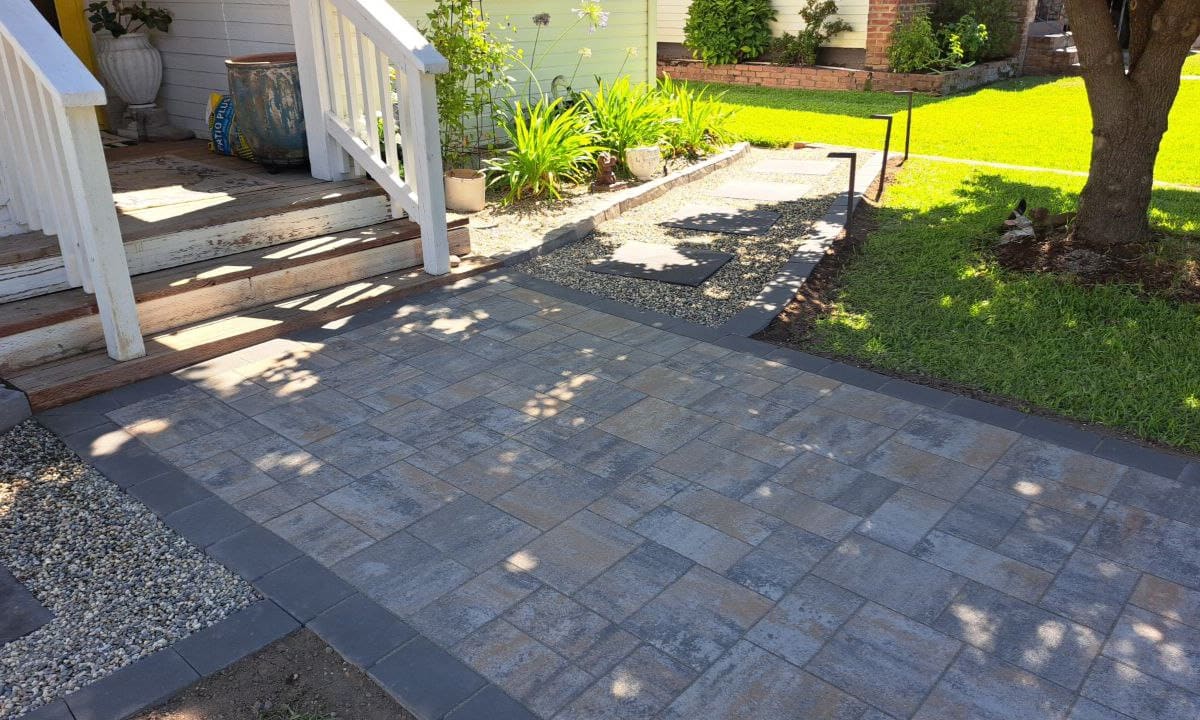 Atlanta Pavers And Landscape Inc