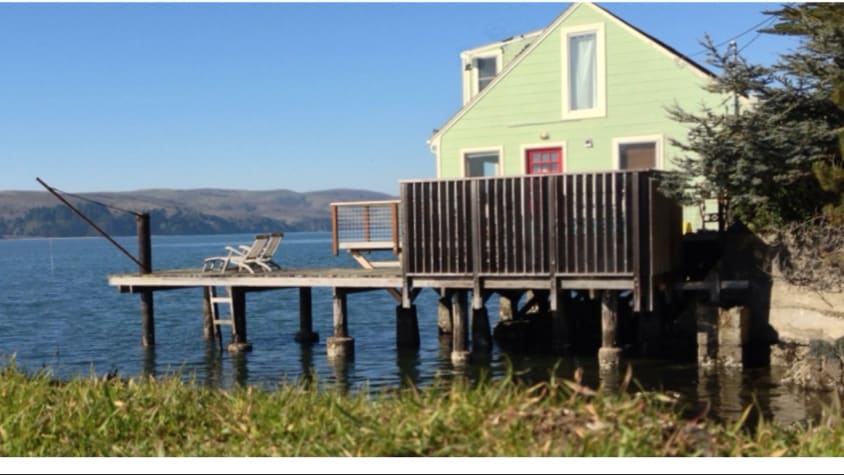 Bayglow Cottage on Tomales Bay