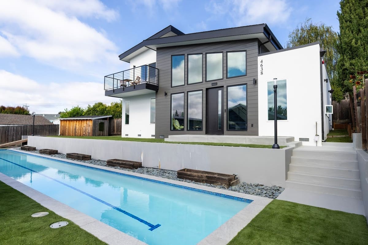 Burton Builders LLC