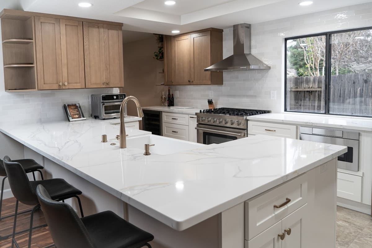 Central Builders INC