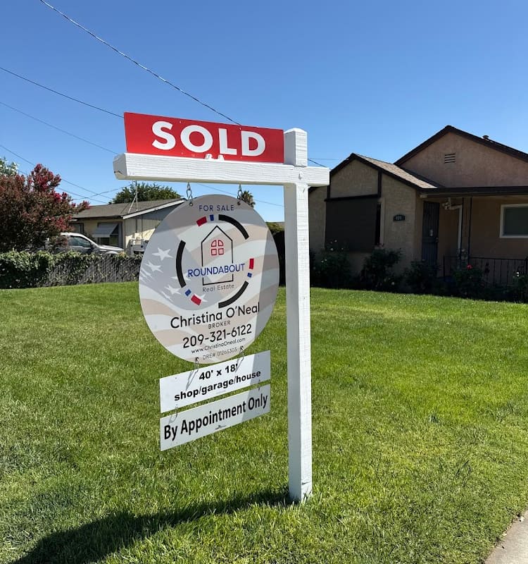 Christina ONeal, Broker/Owner - Roundabout Real Estate