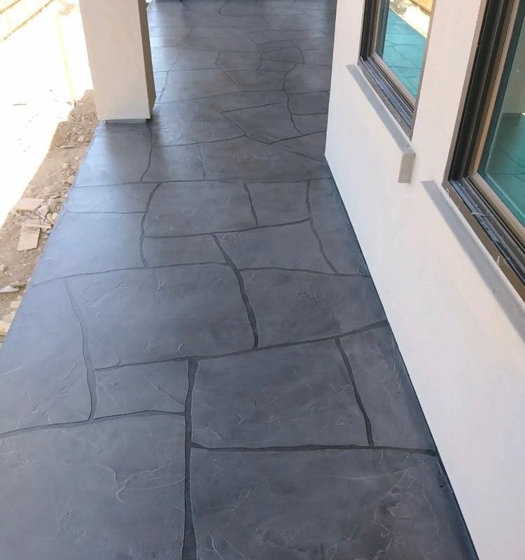 Colmenares Plaster & Decking Inc.