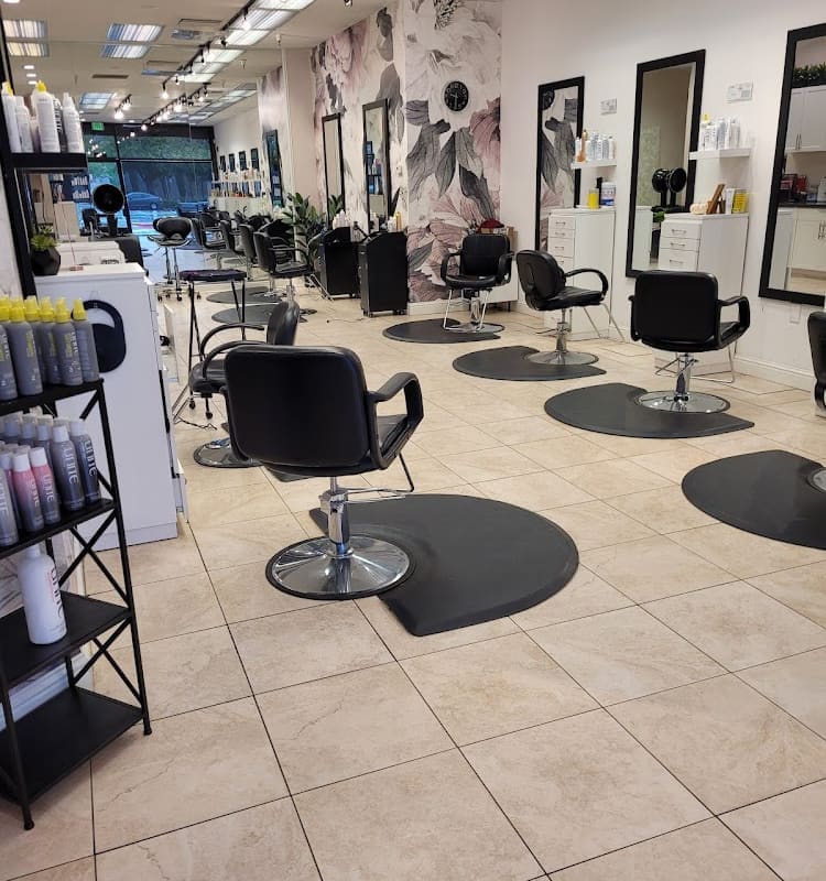 Crush Salon