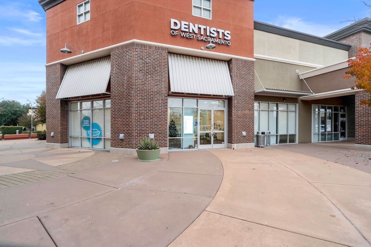 Dentists of West Sacramento