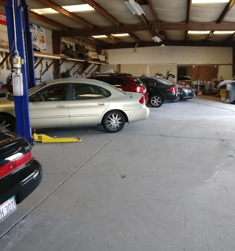 Discount Auto Body & Repair INC