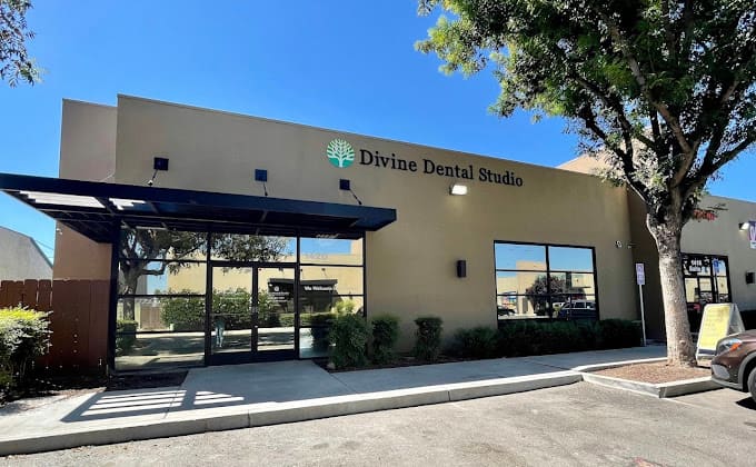 Divine Dental Studio of Ceres