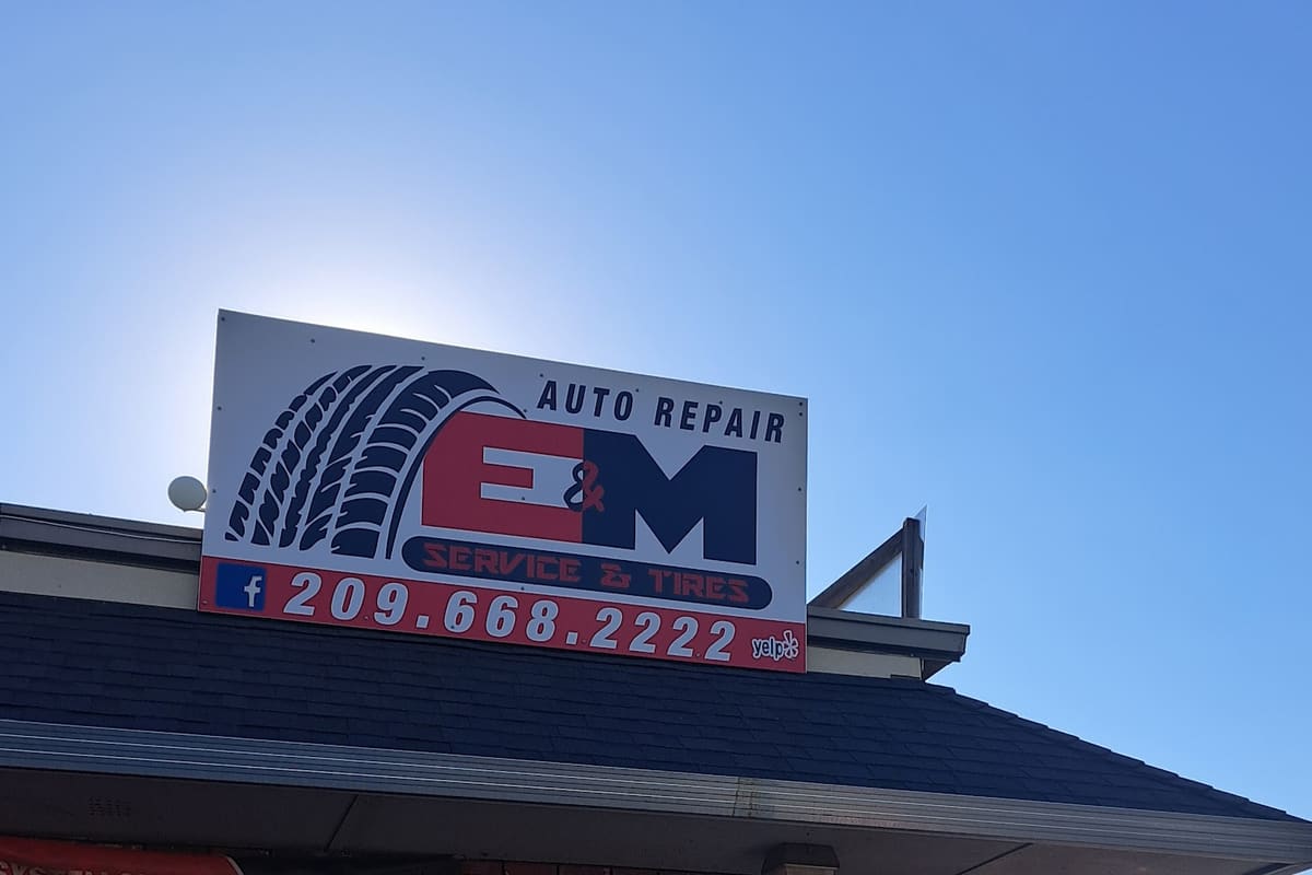 E&M AUTO SERVICE AND TIRES inc.