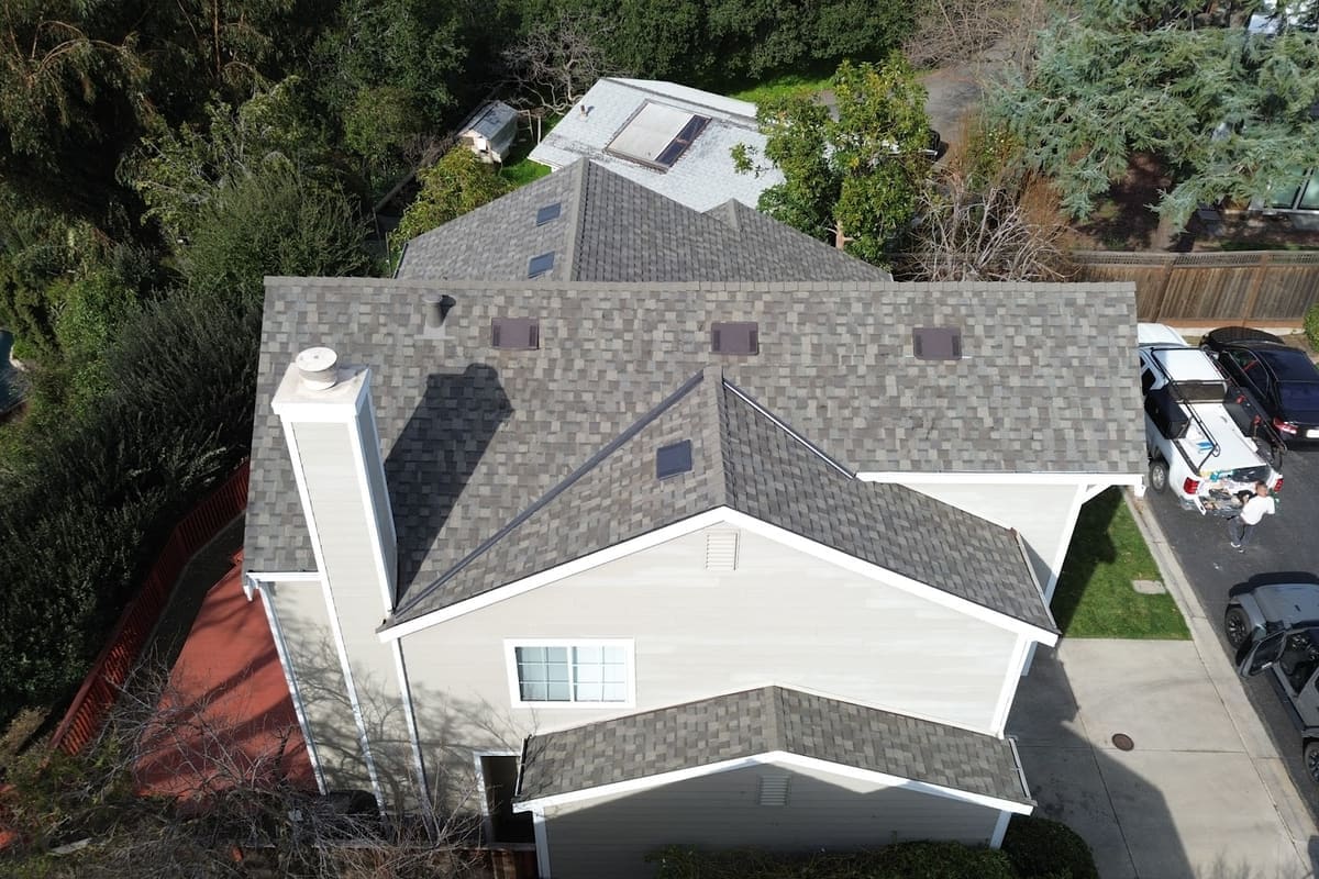 ELM Roofing Contractors Inc