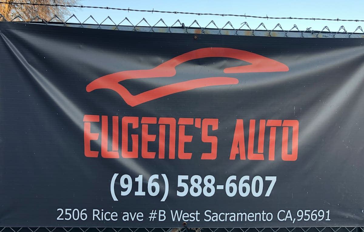 Eugene's Auto