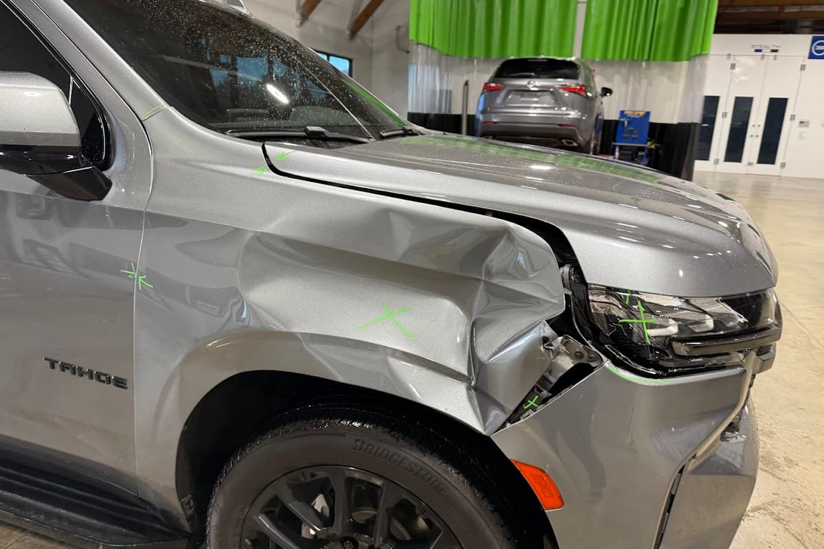 Fabiolous Auto Body & Repair Center