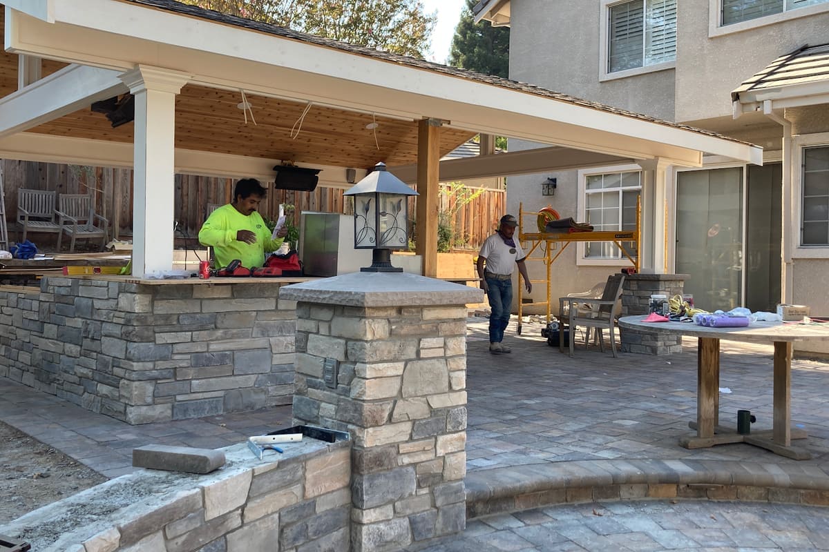 Fernandez & Sons Landscaping