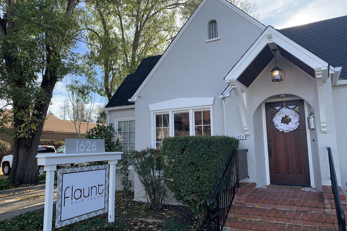 Flaunt Salon and Spa
