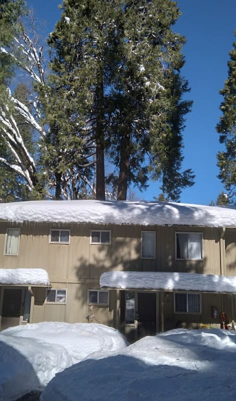 Foresthill Apartments