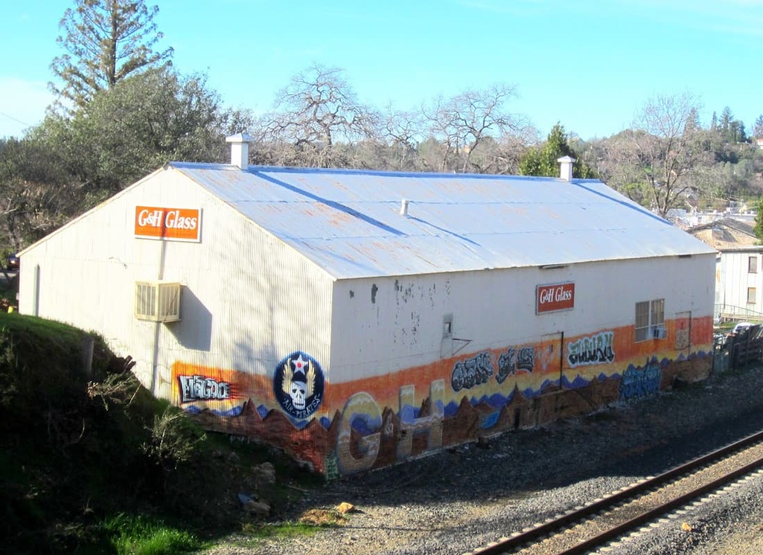 G & H Glass Co