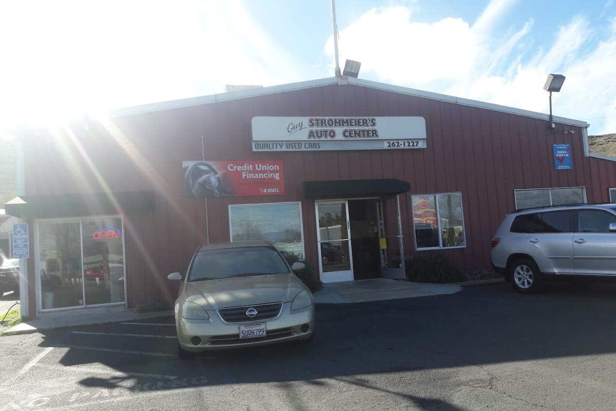 Guy Strohmeier's Auto Center