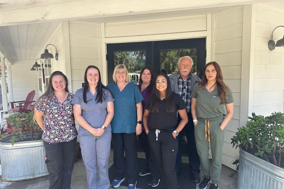 Healdsburg Veterinary Hospital