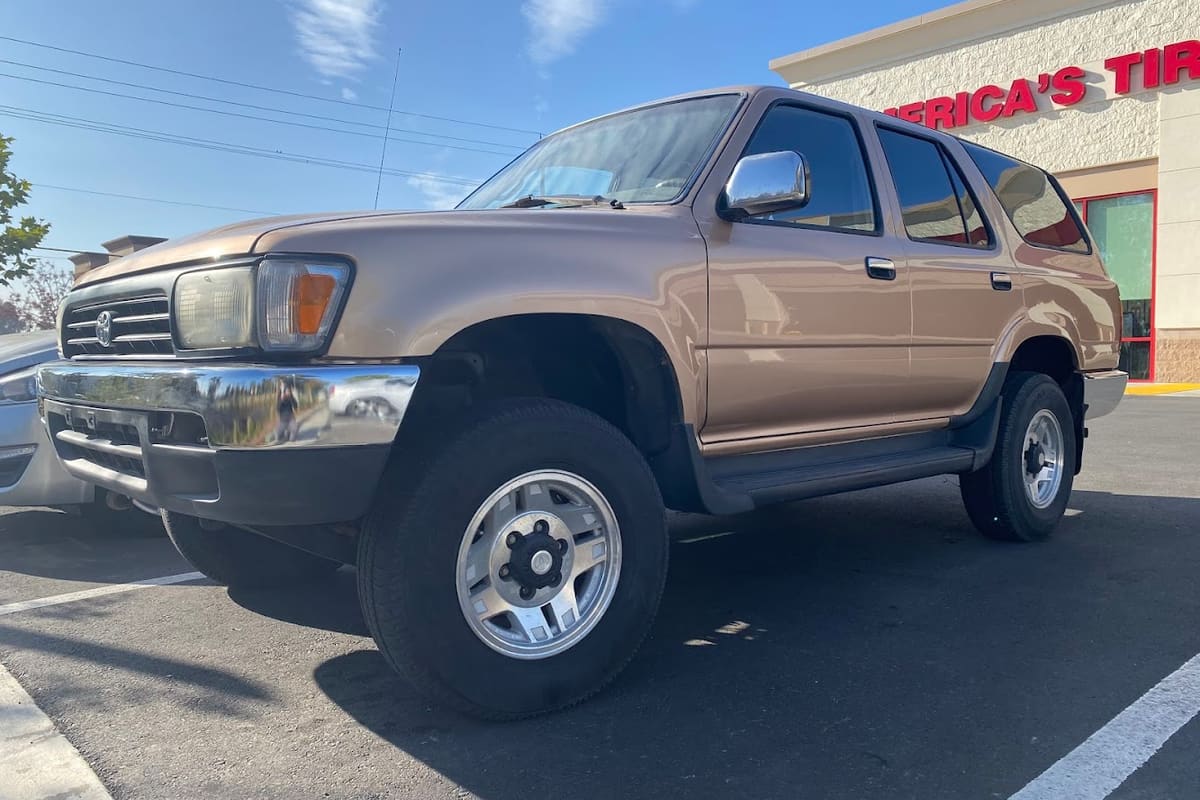 J & M Auto Body and Collision
