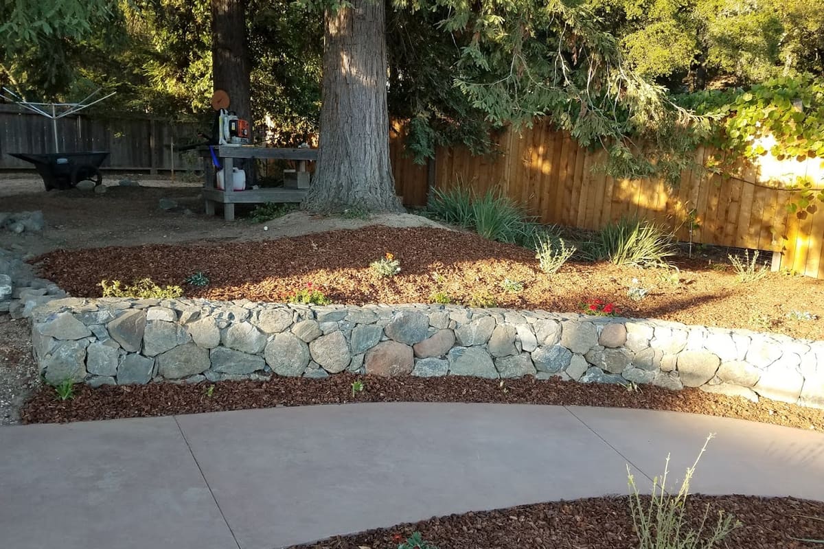 JC Moreno Garden Services