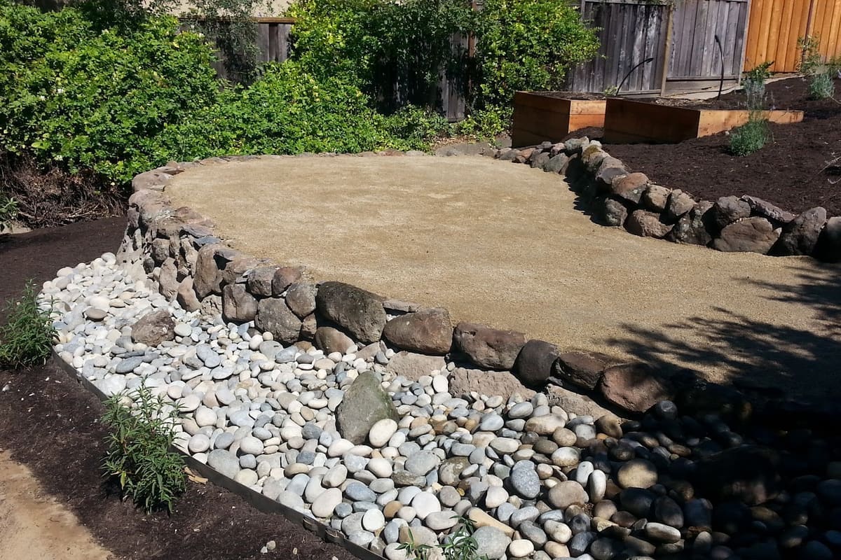 Le Jardinier Landscape Management & Construction