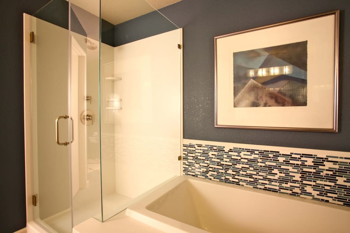 Lisac Kitchen and Bathroom