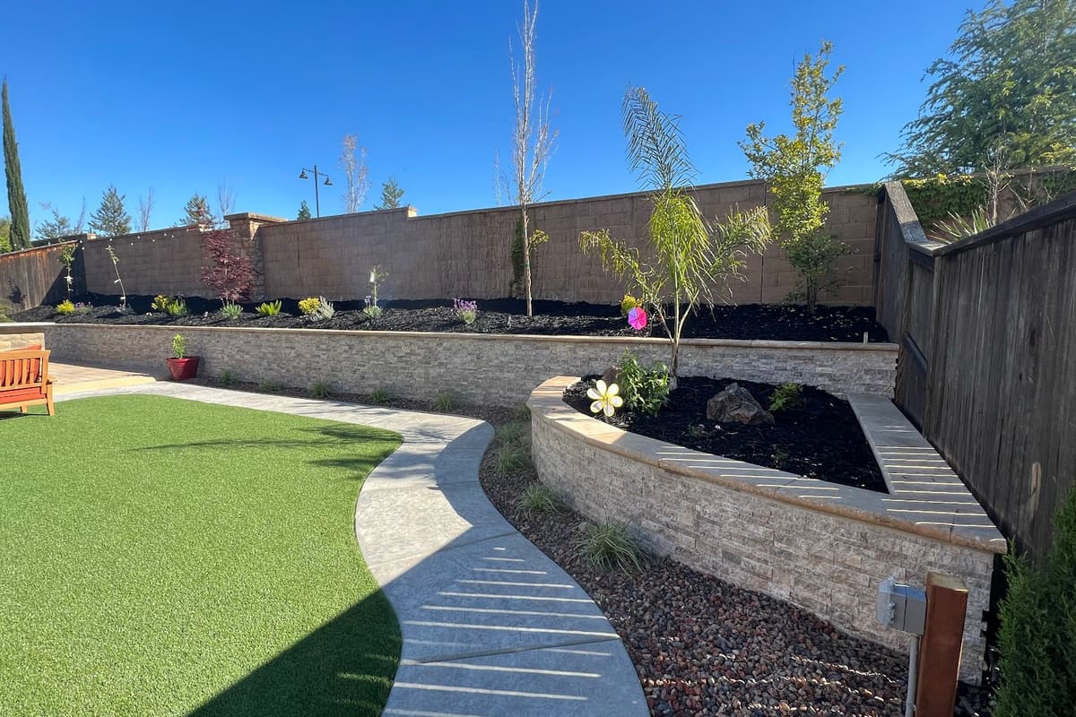 Living Elements Landscape