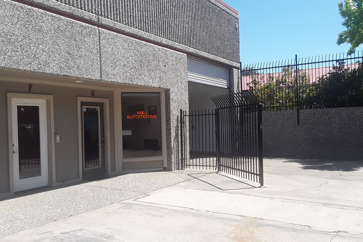 M&J Automotive