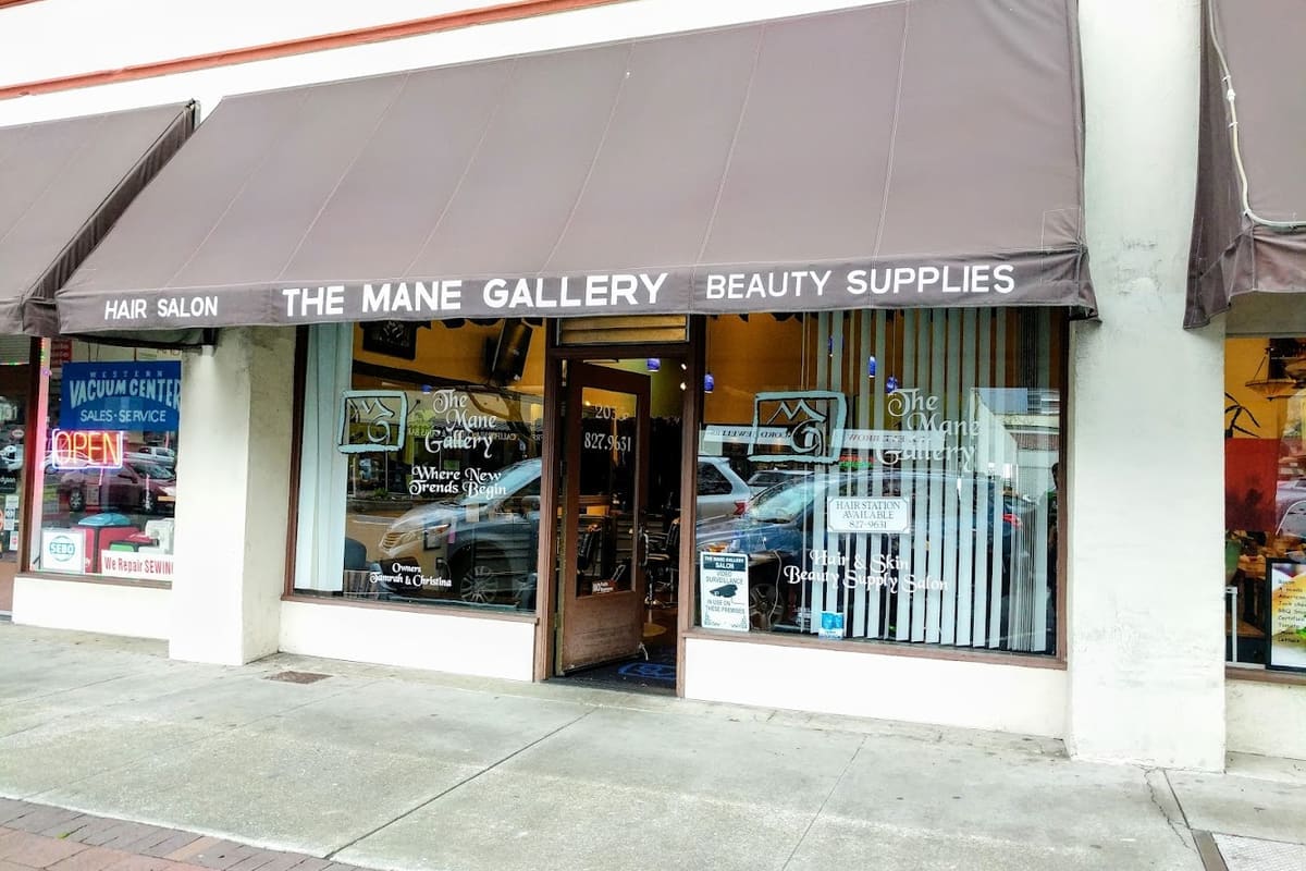 Mane Gallery