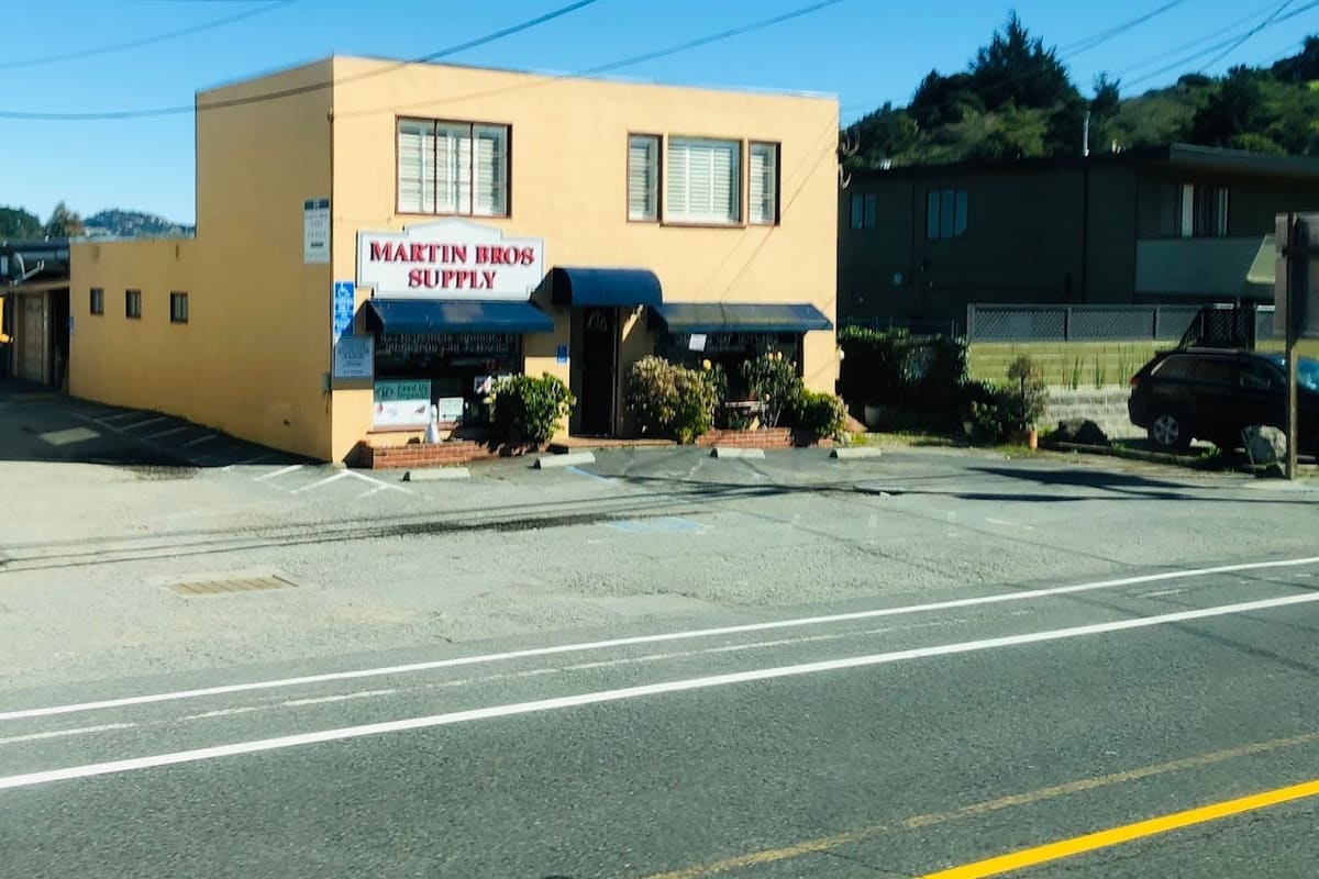 Martin Bros Supply LLC