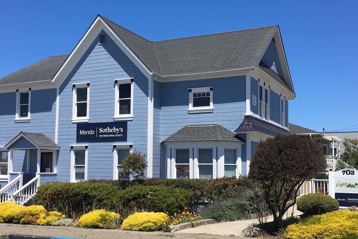 Mendo Sotheby's International Realty-Fort Bragg