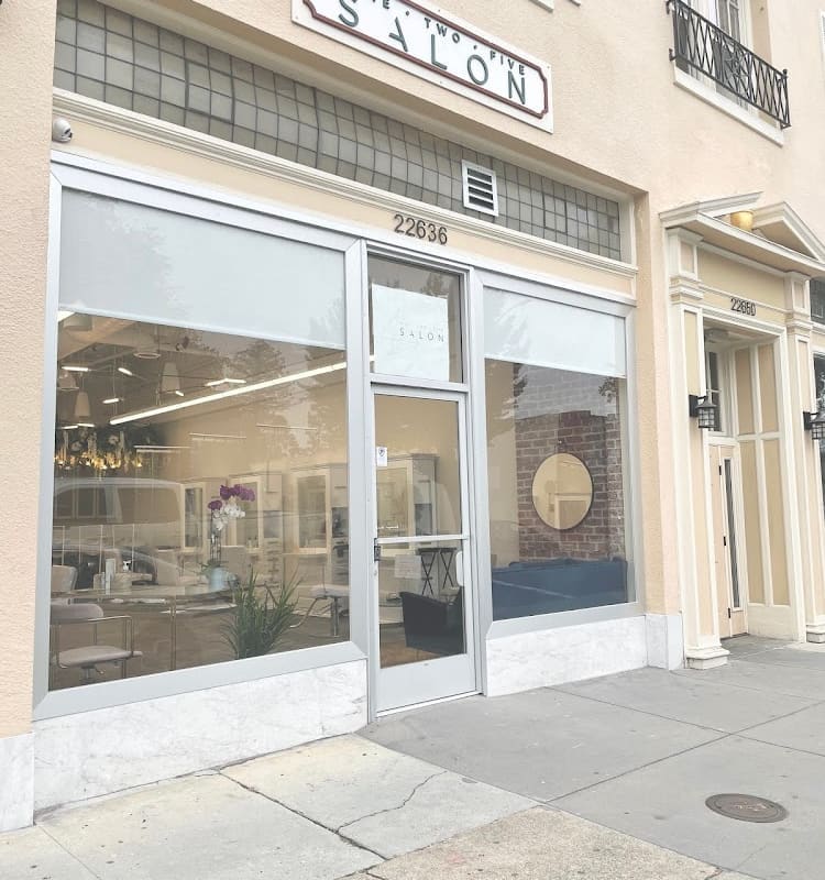 Nine Two Five Salon HAYWARD