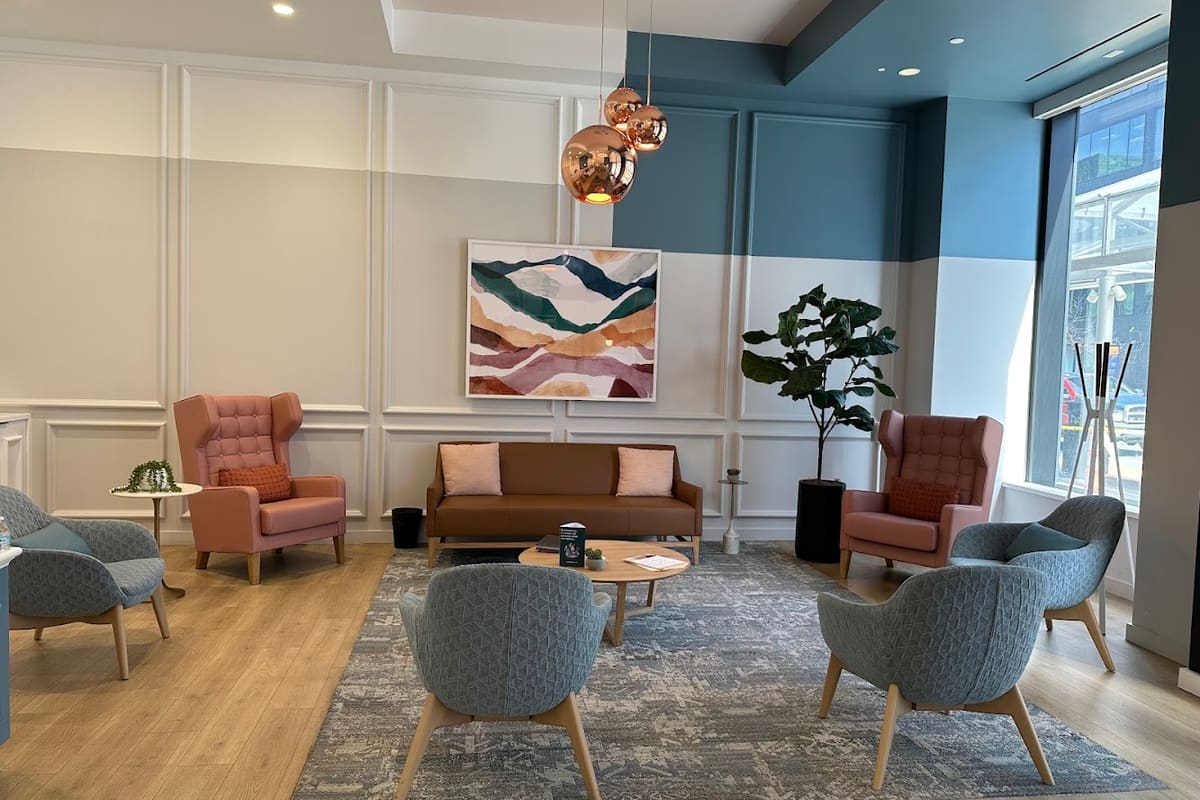 One Medical Primary Care Clinic - Oakland - Uptown Station