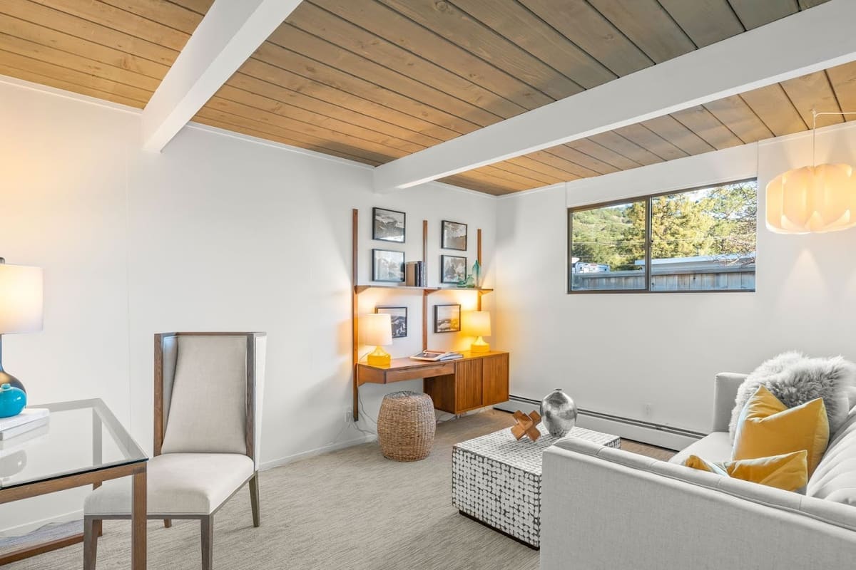 Phoebe Reyes Realtor