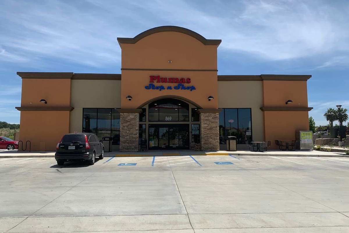 Plumas Stop N Shop II