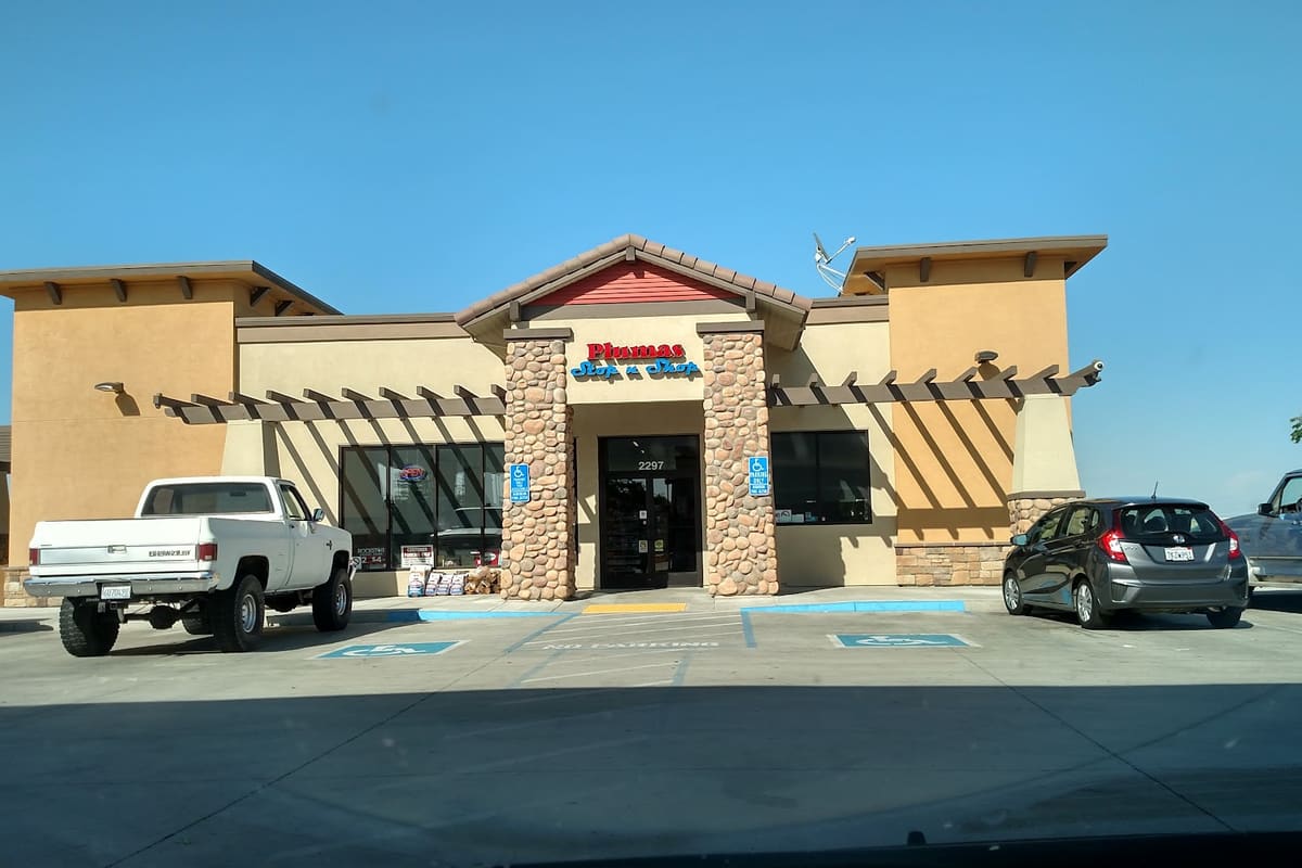 Plumas Stop N Shop