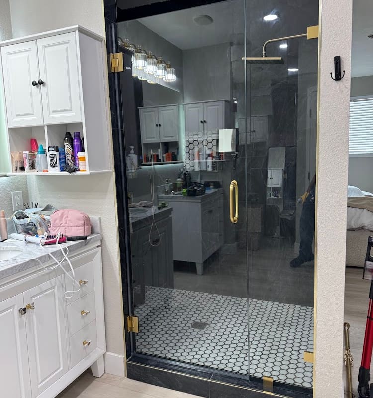Prestige Glass and Mirror LLC
