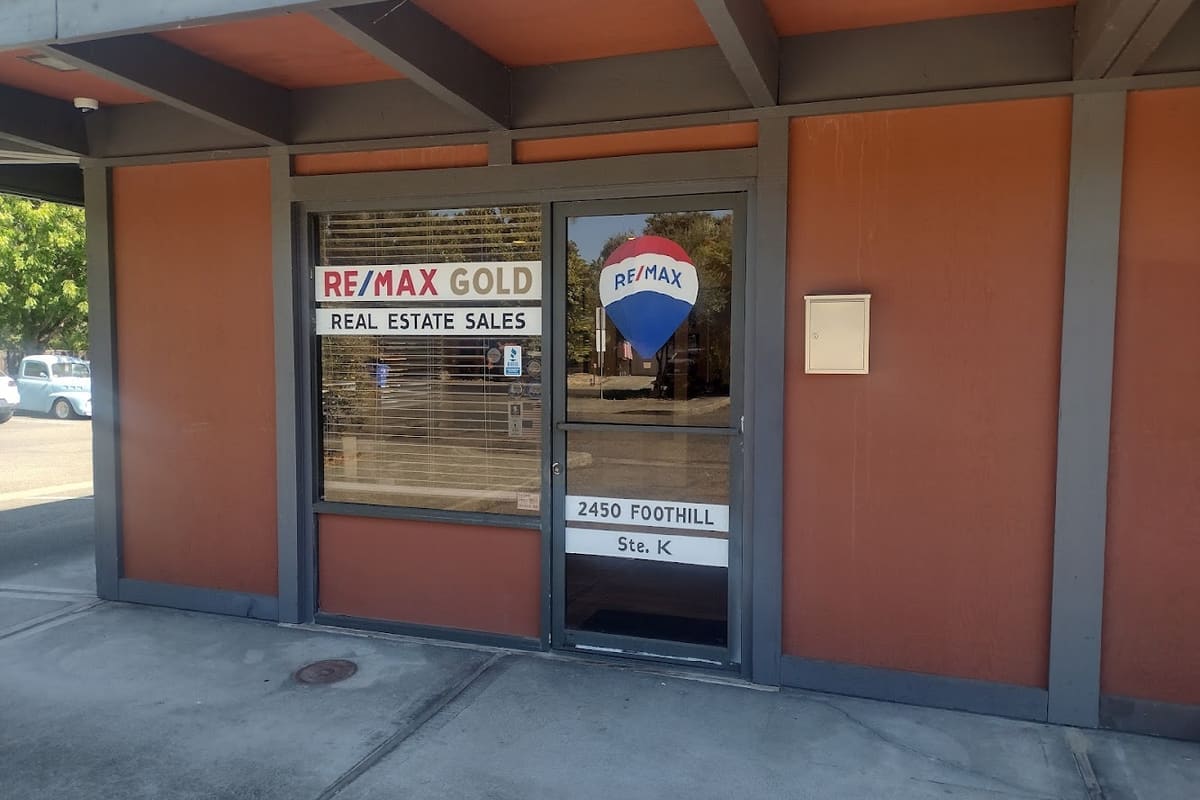 RE/MAX Gold Calistoga