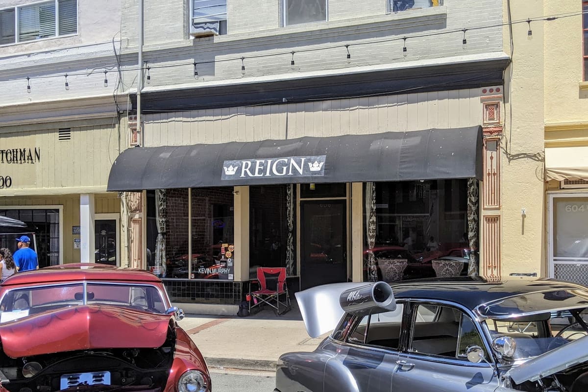Reign Salon