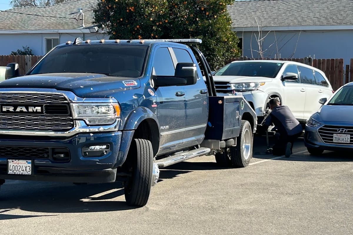 Remi's Collision Center, LLC.
