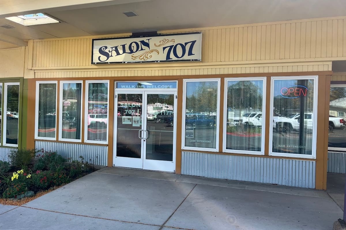 Salon 707