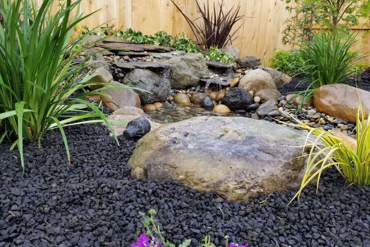 Santini's Custom Landscape