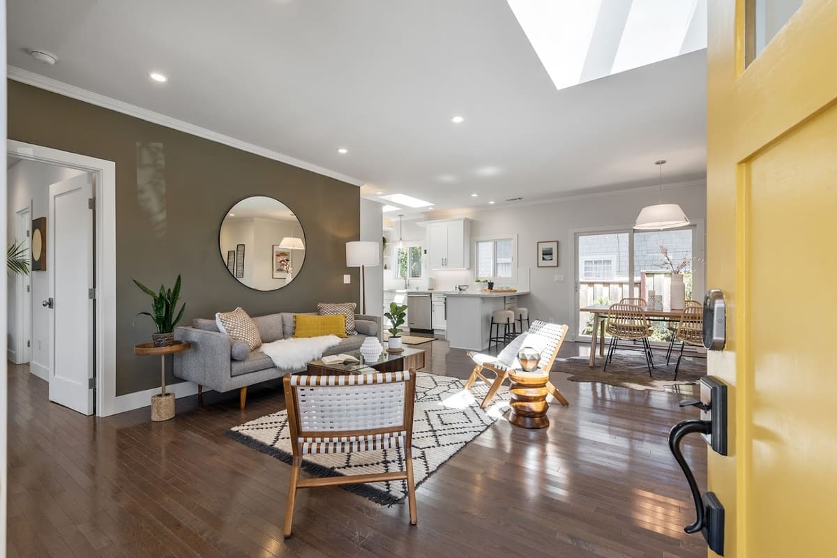 Sarah Ridge, Realtor