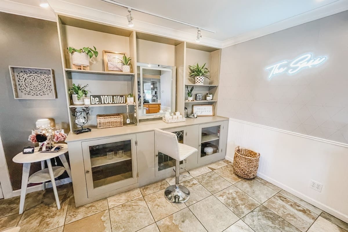 Sasee Boutique & Salon