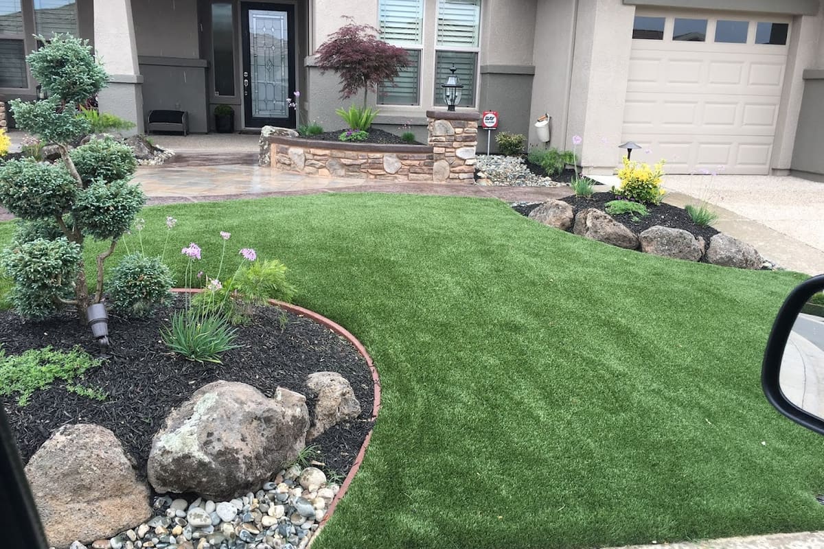 Scorza Landscaping Inc