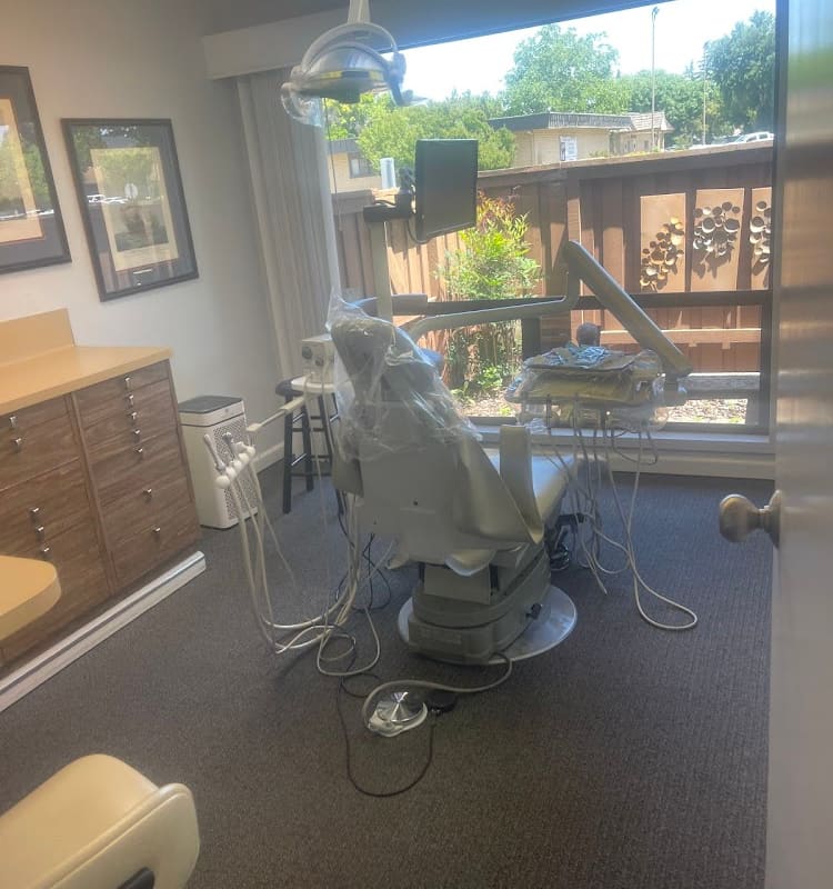 Smiles 4U Dental
