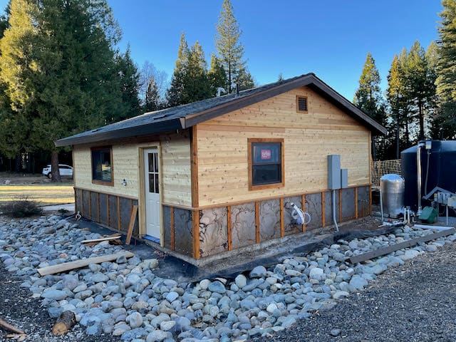 Snowline Construction