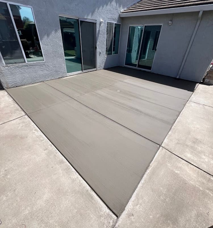 Solo Concrete LLC