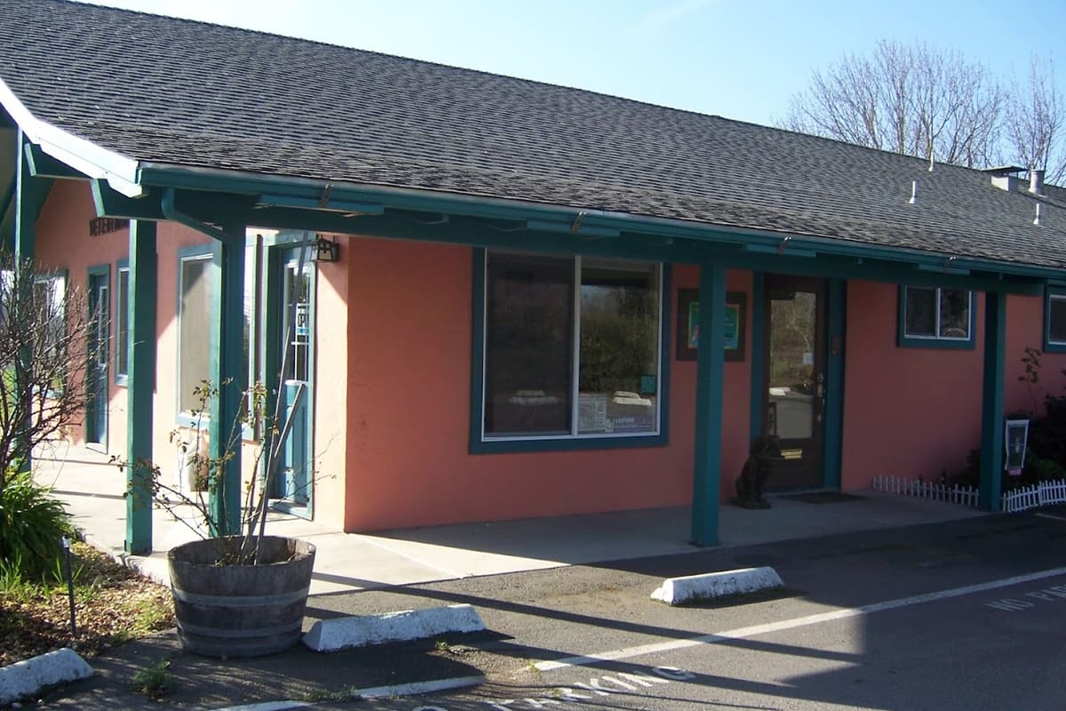 Sonoma Veterinary Clinic